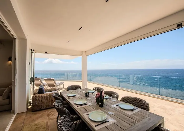 Villa Bianca Callao Salvaje