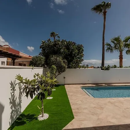 Bianca Villa Callao Salvaje