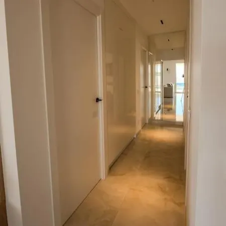 Bianca カジャオ・サルバヘ