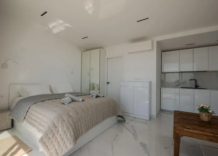 Bianca * קיאו סלבאחה