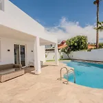 Vila Bianca Callao Salvaje